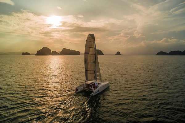 Java – Stealth 11.8m Catamaran